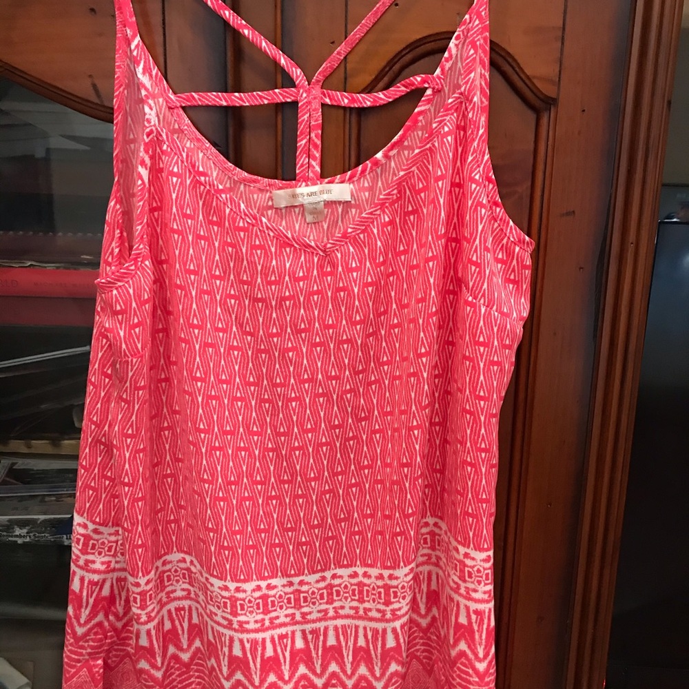 Dressy “skies are blue” tank top, women’s medium.